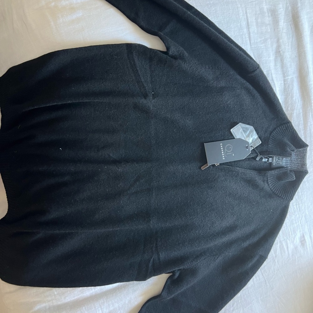 NWT cashmere black sweater